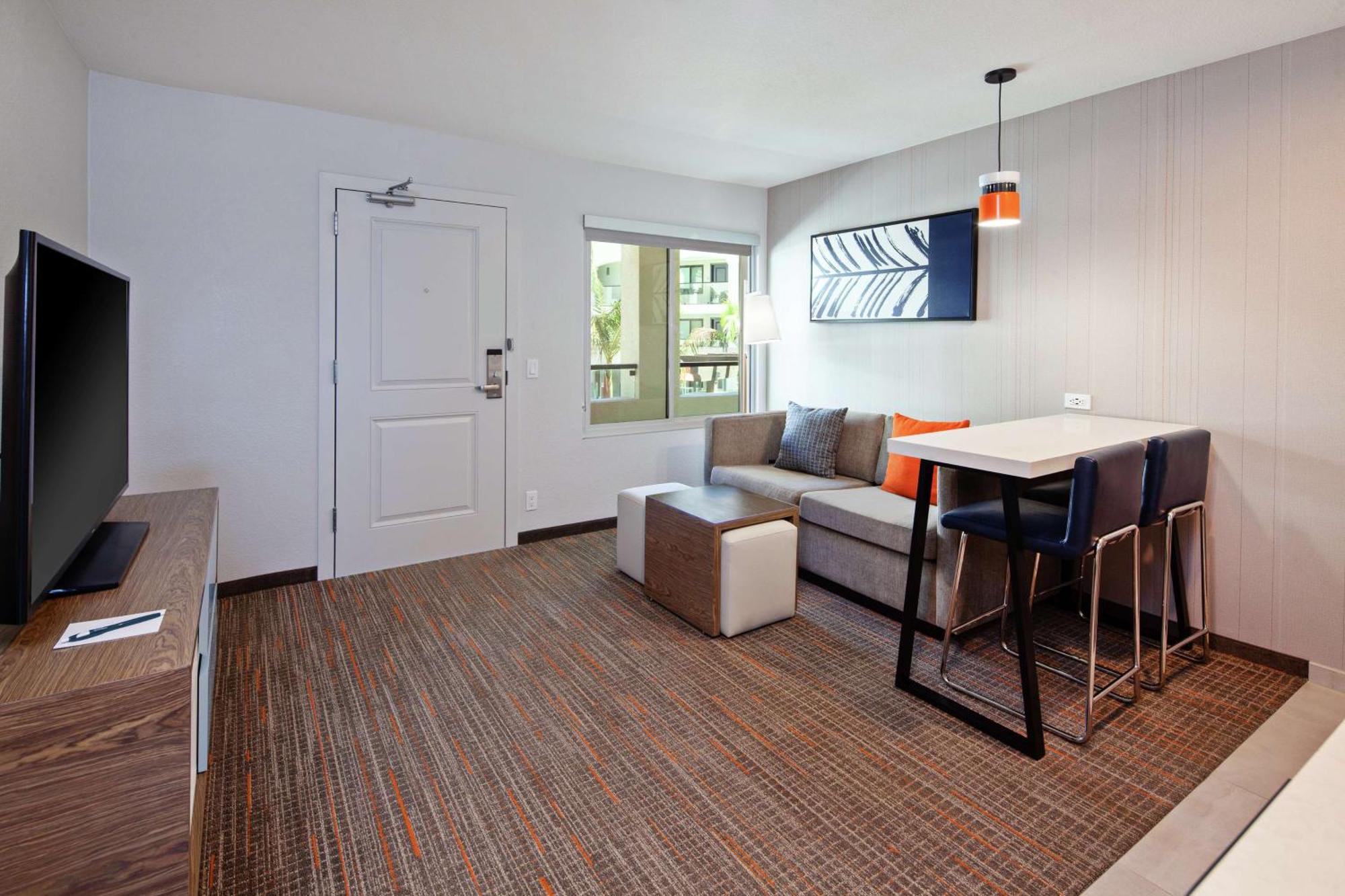 Homewood Suites By Hilton San Diego Central Экстерьер фото