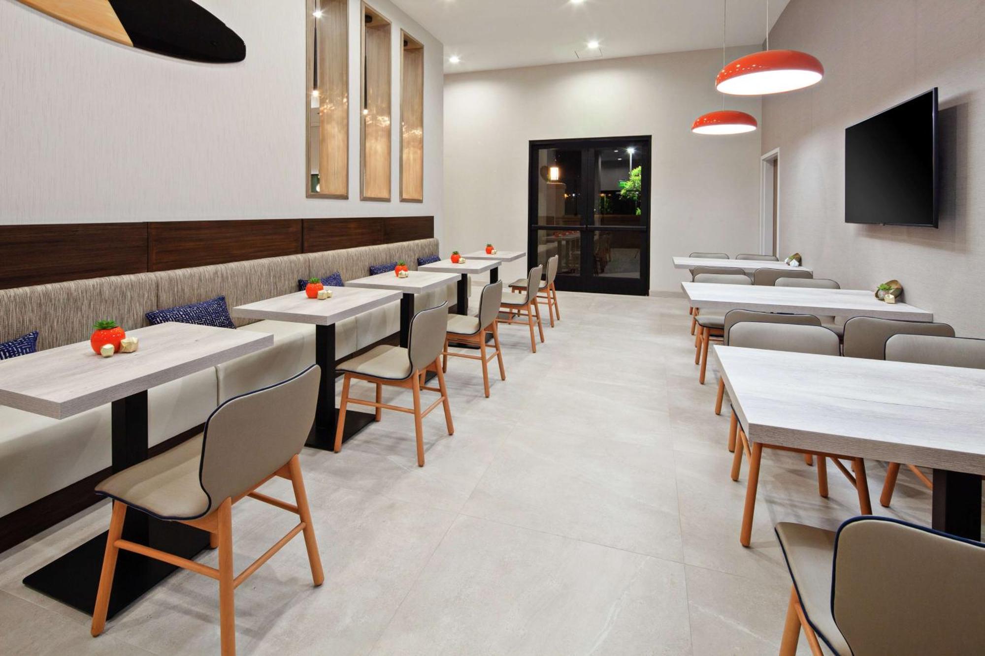 Homewood Suites By Hilton San Diego Central Экстерьер фото