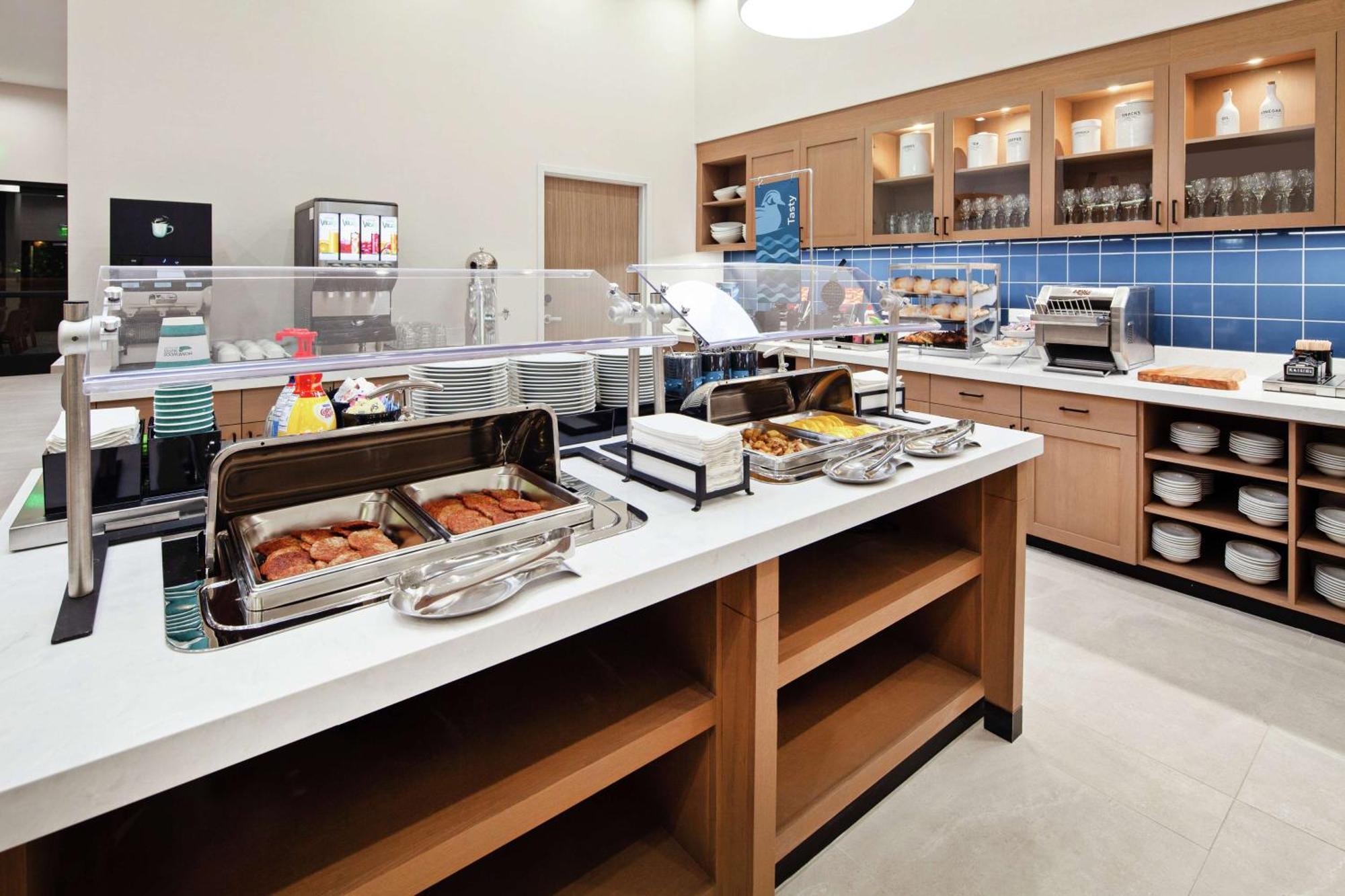 Homewood Suites By Hilton San Diego Central Экстерьер фото