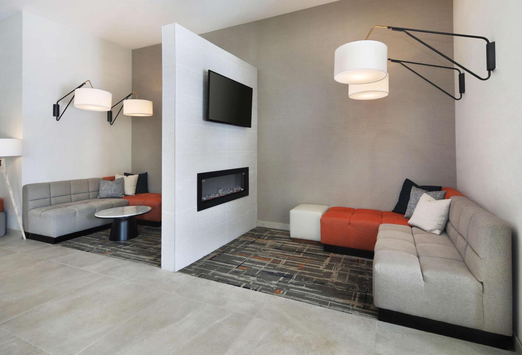 Homewood Suites By Hilton San Diego Central Экстерьер фото