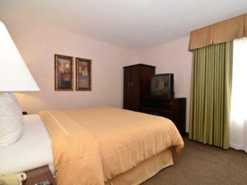 Homewood Suites By Hilton San Diego Central Номер фото